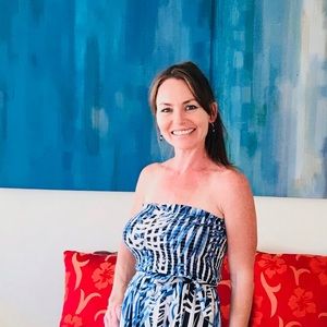 Meet your Posher, Roxanne